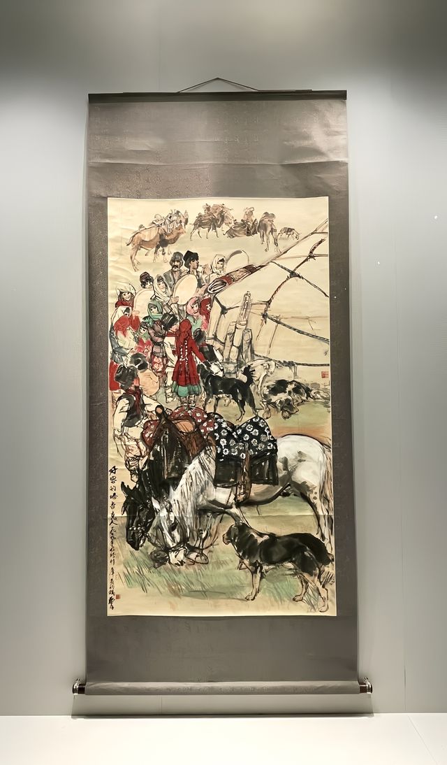 回想起那些波瀾壯闊的往昔歲月，看看今天，我們正走在大路上