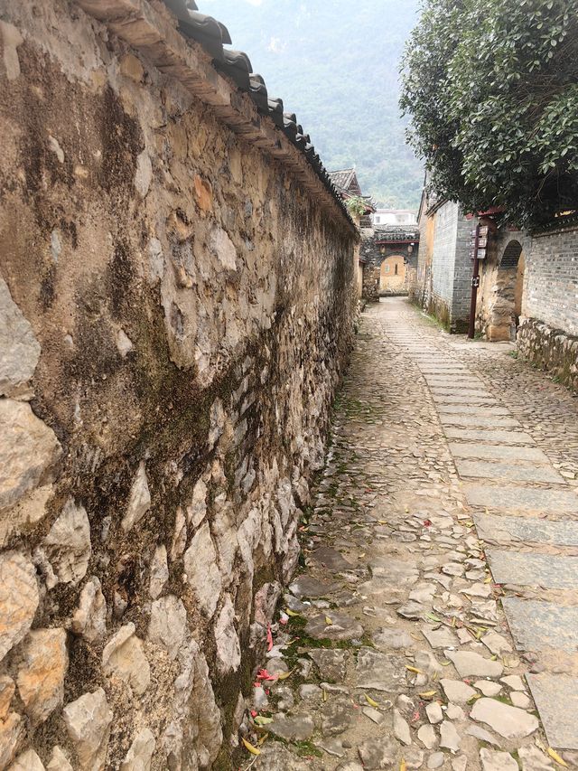 銀龍古寨：一座青山古寨中，一寨樸風沁人心