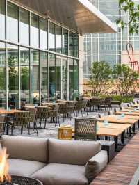 🌟 Chic Stays: Hyatt Regency McCormick Place, Chicago 🌟