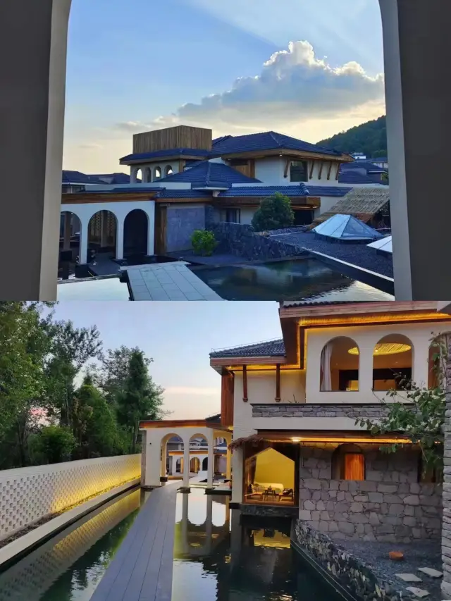 腾冲三宅一界温泉度假酒店。