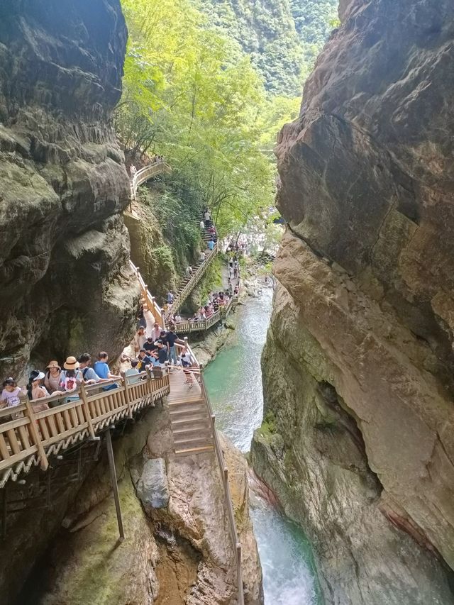 湖北神農架風景區。