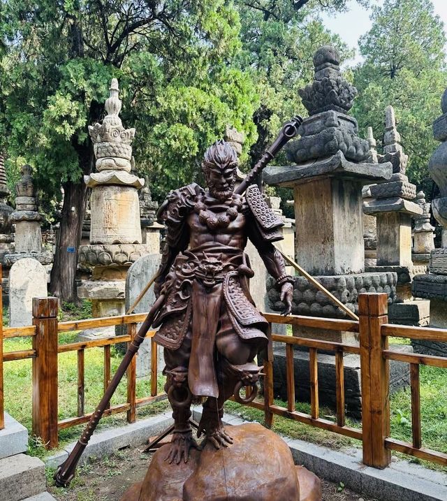 靈巖寺。
