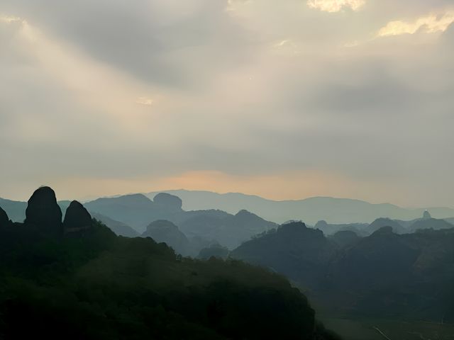 武夷山白雲禪寺日出攻略。