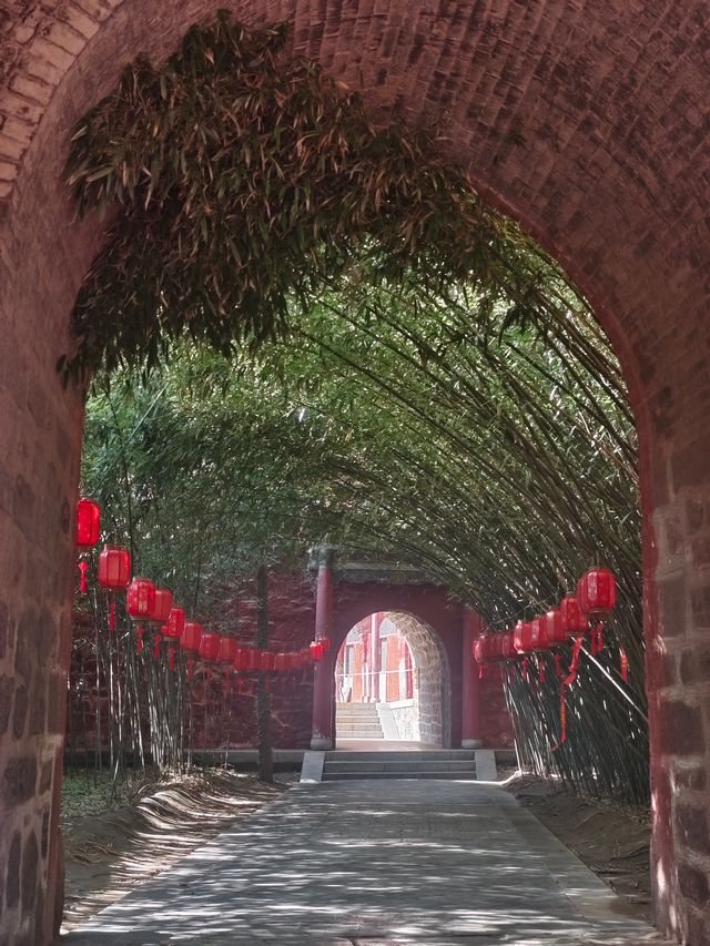 山西‧臨汾市‧姑射山。