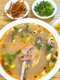 濃郁鮮香！桃園路特色牛肉湯 這一碗，真正棒！