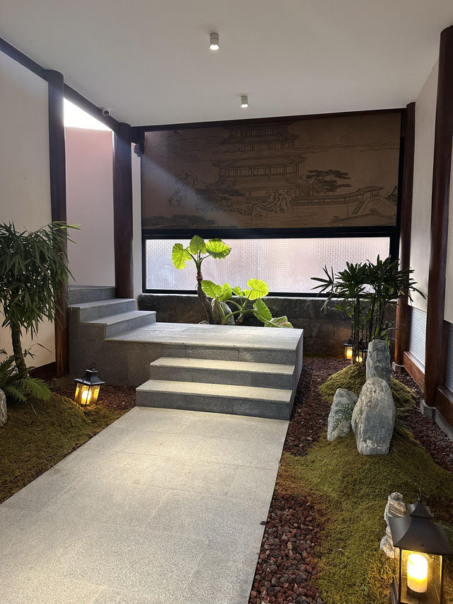騰沖拓樸·雲崖望山溫泉酒店