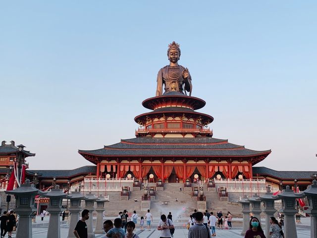 春日寶藏！華誼兄弟影視樂園的奇幻穿越之旅