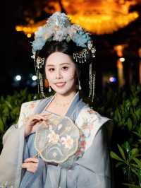 宋制珍珠妆 . 杜甫江阁