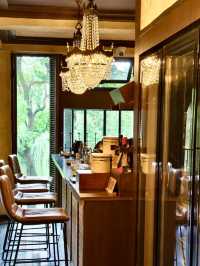 Discover Kunming’s Most Sophisticated (& Secret!) Cocktail Bar!
