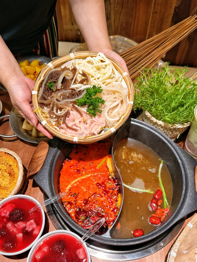 山野風串串火鍋，打開味蕾新世界嘅大門