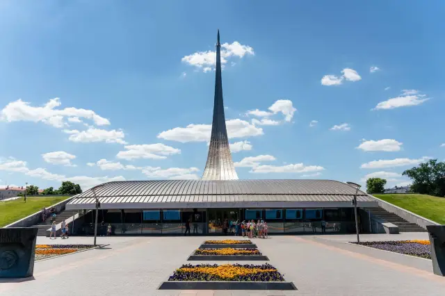 Moscow Space Museum: A Cosmic Epic of Touching the Stars