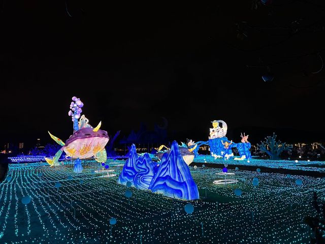 “三亞最高處藏了個‘天空之鏡’!站上去腿抖到不敢動…” “三亞最高處藏了個‘天空之鏡’!站上去腿抖到不敢動…”