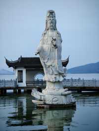 探秘小普陀：東錢湖畔的寧靜祥和之地