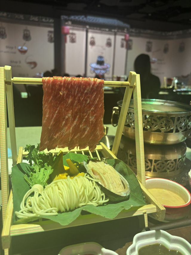 Shanghai’s FIRST Immersive Theatre Restaurant! Taste 7 Chinese Cuisines in One Meal Shanghai’s FIRST Immersive Theatre Restaurant! Taste 7 Chinese Cuisines in One Meal