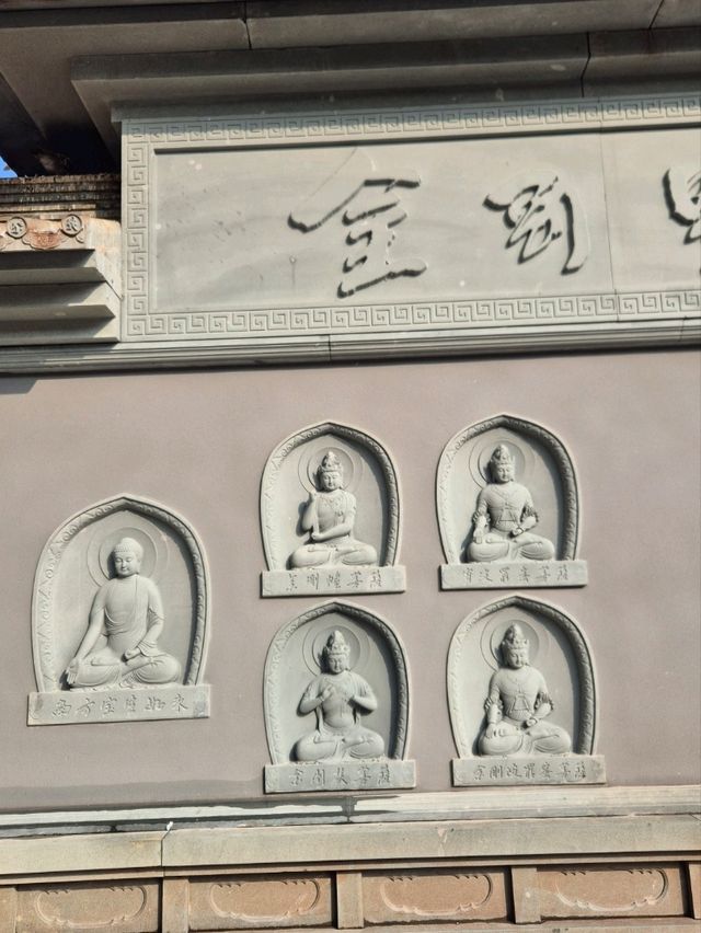 Daxingshan Temple: A Living Heritage