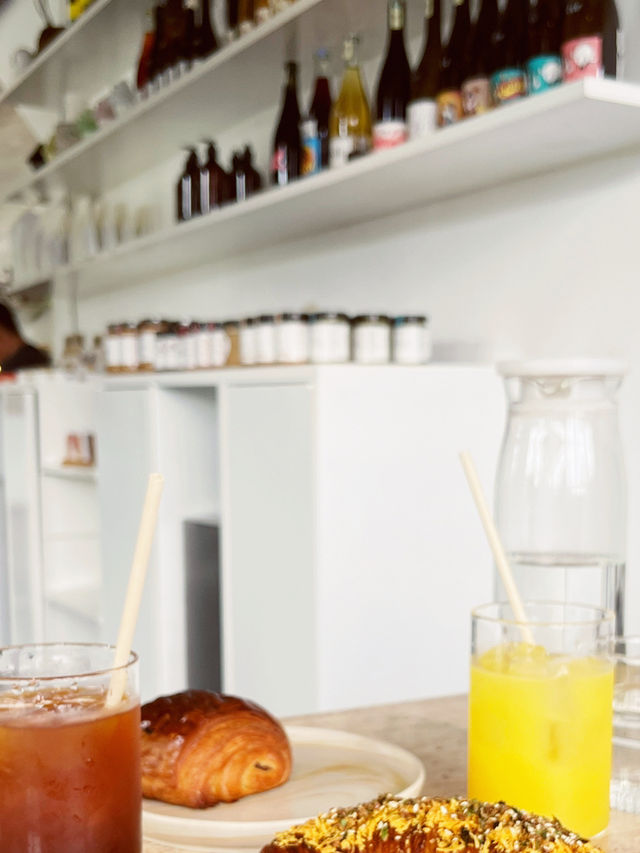 🌿 Doudoubake KL: Where Urban Jungle Meets Sweet Dreams! 🍰 🌿 Doudoubake KL: Where Urban Jungle Meets Sweet Dreams! 🍰