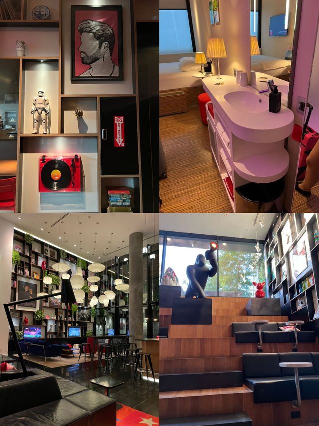 紐約時代廣場世民酒店：城市心臟中的科技享受   乘著地鐵旅行，抵達紐約時代廣場世民酒店。地