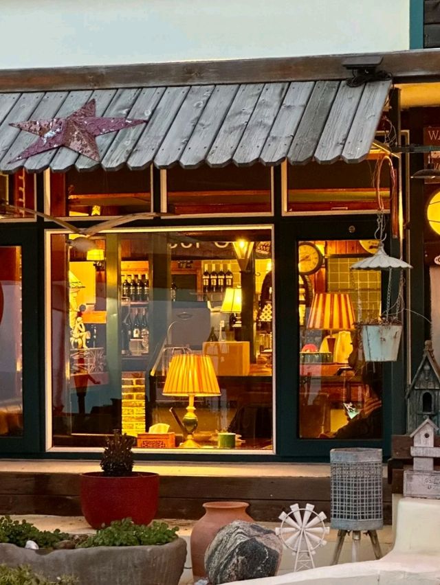 🌊 눈앞엔 끝없이 펼쳐진 바다! 청도 최고의 풍경 카페✨ 🌊 눈앞엔 끝없이 펼쳐진 바다! 청도 최고의 풍경 카페✨