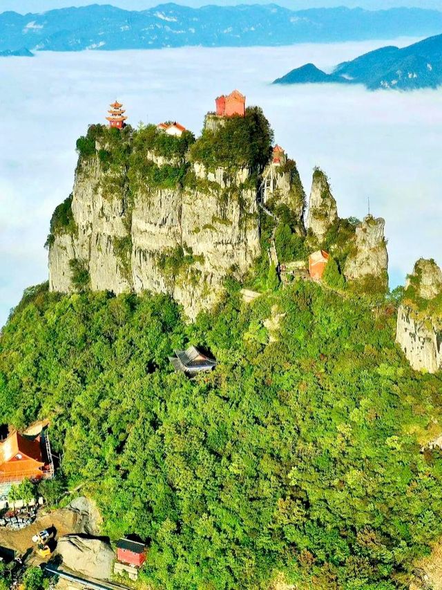 鄂西仙境中武當——長陽天柱山尋幽探勝