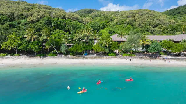 最後召集！聖誕新年大堡礁豪華4日含機票