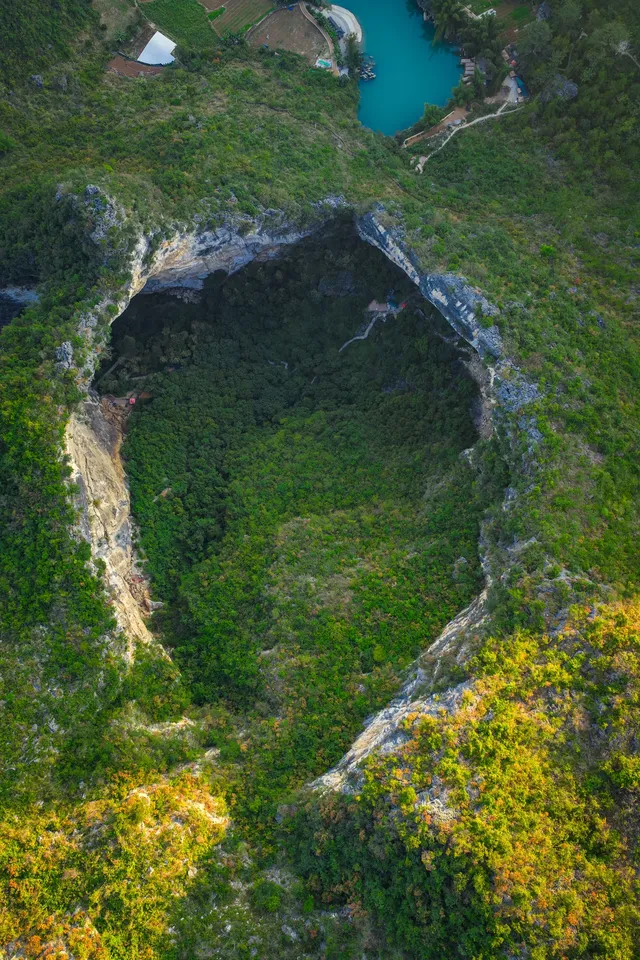 人少快衝，貴州也有暖冬「小三亞」