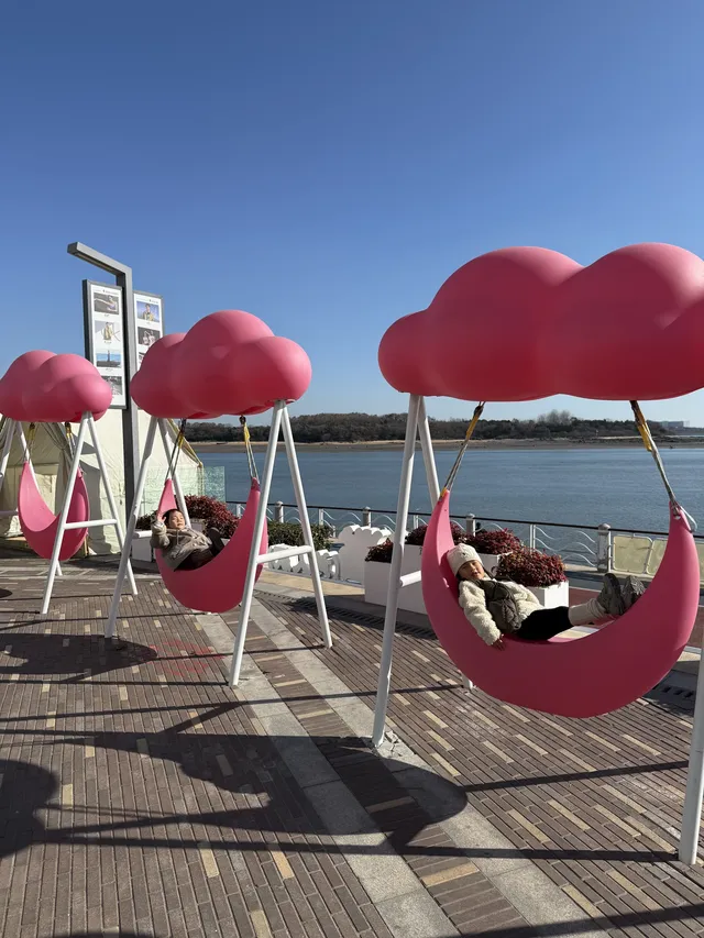 小來黃島嘉年華海信廣場啦~ 小來黃島嘉年華海信廣場啦~