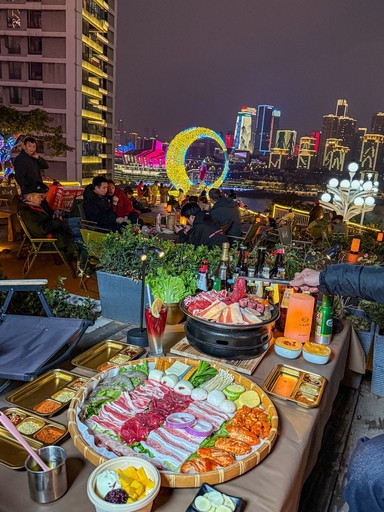 Locals' Secret Best Viewing Spot for Chongqing Drone Shows! | Trip