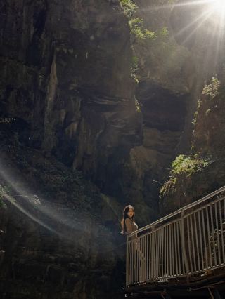 Secret Realm of Western Beijing｜A Canyon Kissed by the Tyndall Effect