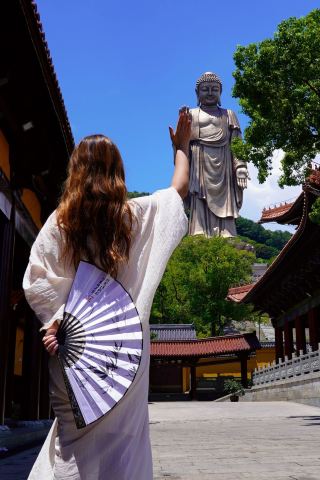 夏日來靈山祈福，收下這份清涼遊玩攻略