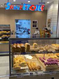 Saint Etoile เซ็นทรัลพระราม 9 ขนมอร่อยใกล้บ้าน