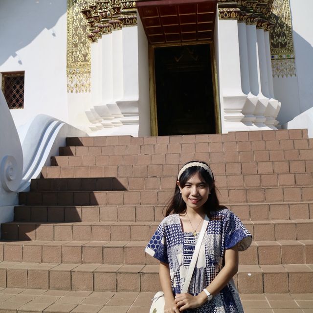 กระซิบรัก ที่ วัดภูมินทร์