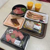 A bit pricy but worth going - Fish Market at Wakayama