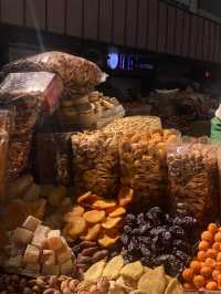 알마티 중심부에 있는 로컬 시장인 Kok bazar (Green bazar) 🇰🇿