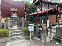 東京・押上。スカイツリーが写り込む景色『押上天祖神社』