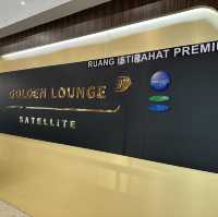 Malaysia Airlines Golden Lounge Satellite Kuala Lumpur 