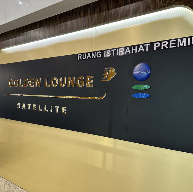 Malaysia Airlines Golden Lounge Satellite Kuala Lumpur 