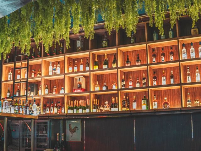 黃竹抗特色餐廳 黃竹抗特色餐廳