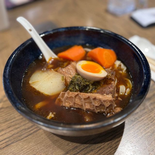 尖沙咀高質下午茶 ｜ 環境闊落