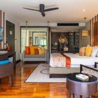 ที่พักสบายใกล้ที่เที่ยว The Rock Hua Hin Beach Res
