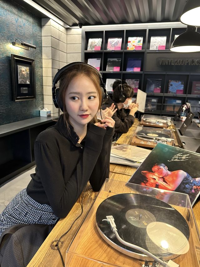LP 감성 가득 느낄 수 있는 현대카드 바이닐앤플라스틱 🎵