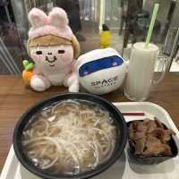Bunny為食妹 Space仔食越南粉🥰