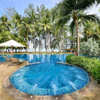 รีวิว Outtrigger Khao Lak Beach Resort