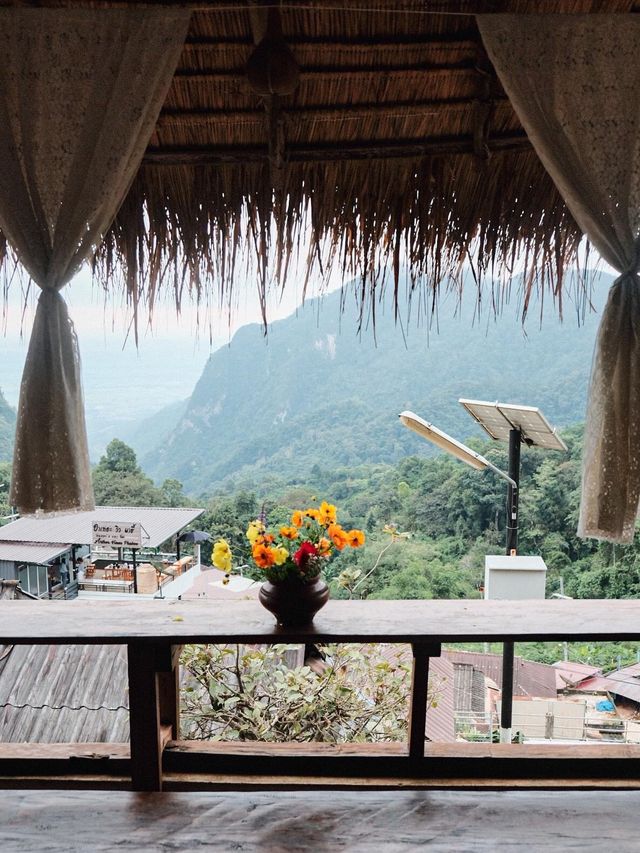 บ้านผาฮี้ อ.แม่สาย จ.เชียงราย 🏔🌳