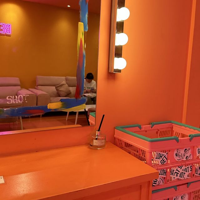 首爾｜橘色世界的奇幻咖啡廳🍊☕️