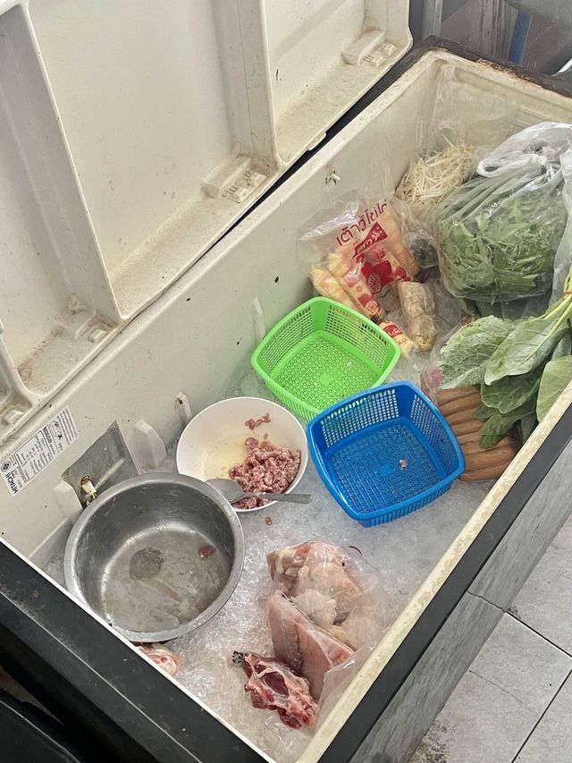 ร้านตามสั่ง 100 เมนู 🥗🥙🍲🍜