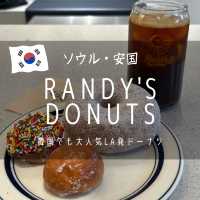 【韓国ソウル・安国】韓国でも話題のLA発ドーナツ「Randy's Donuts（ランディーズ・ドーナツ）」