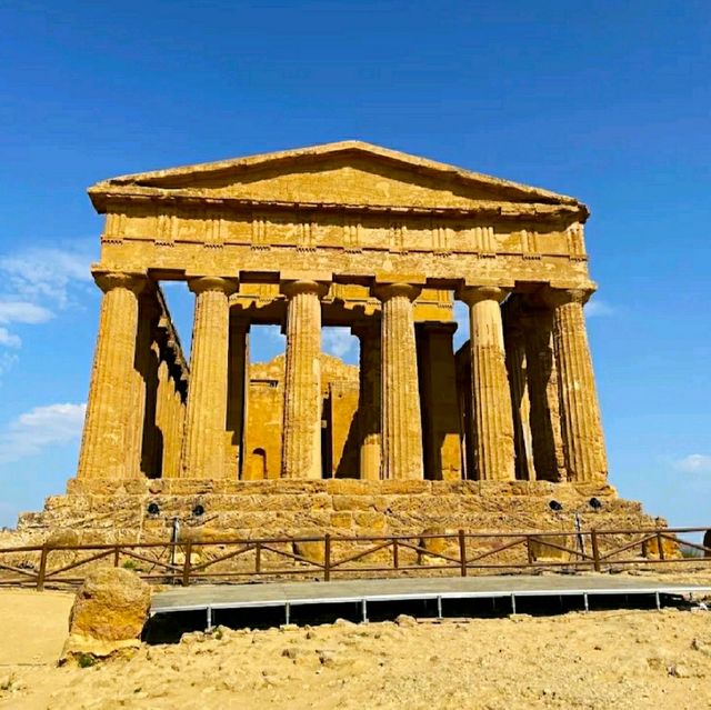 @ VALLE DEI TEMPLI IN SICILY!