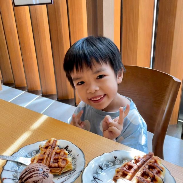 優雅舒適的日本料理餐廳📍昼月