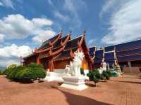 ไหว้พระที่  วัดเด่นสะหลีศรีเมืองแกน 🙏🏻🙏🏻