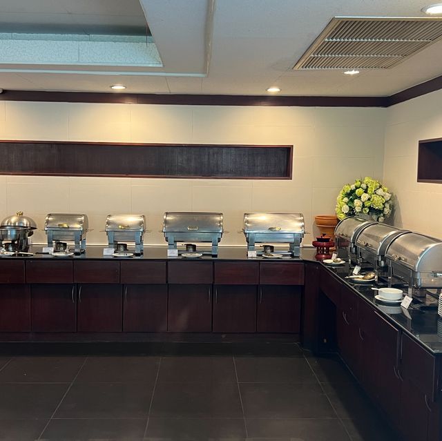 โรงแรมรอยัล เพนนินซูล่า เชียงใหม่